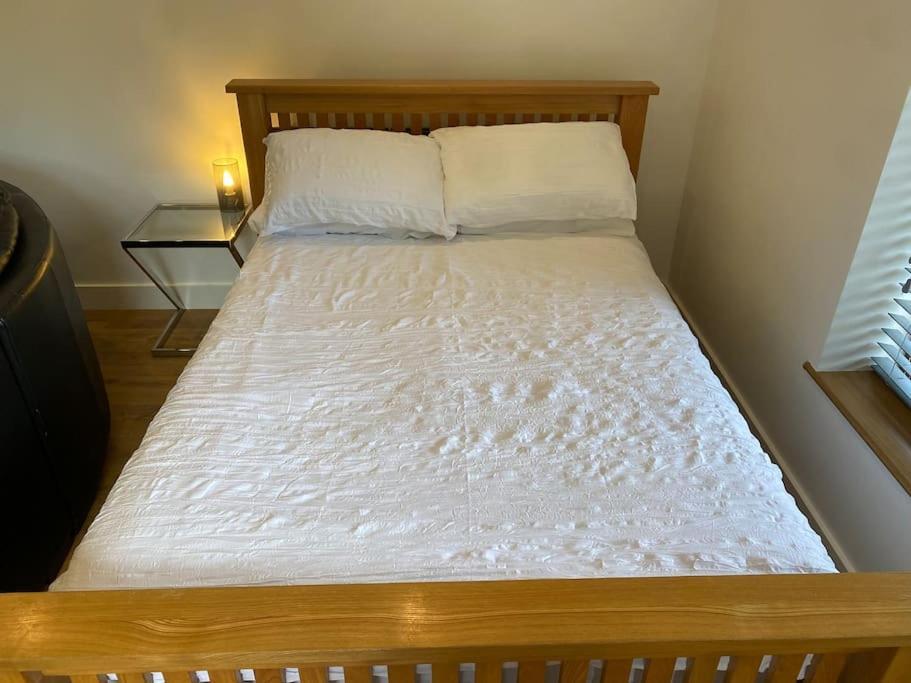 Stansted Airport Luxury Annexe With Parking. Lägenhet Birchanger Exteriör bild