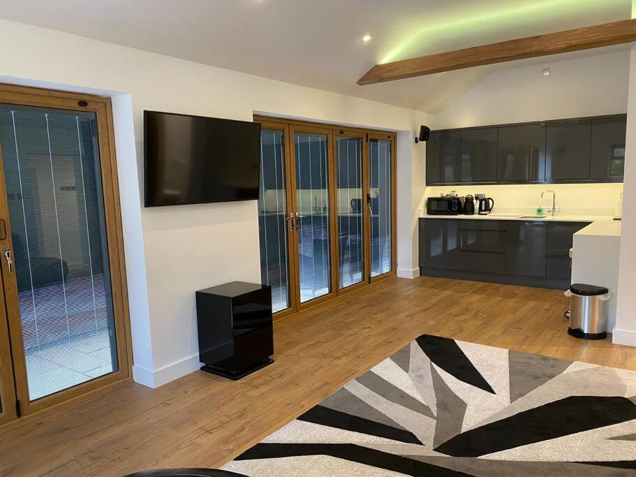Stansted Airport Luxury Annexe With Parking. Lägenhet Birchanger Exteriör bild