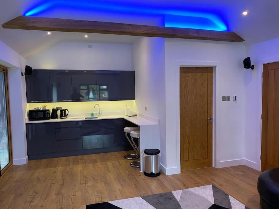 Stansted Airport Luxury Annexe With Parking. Lägenhet Birchanger Exteriör bild